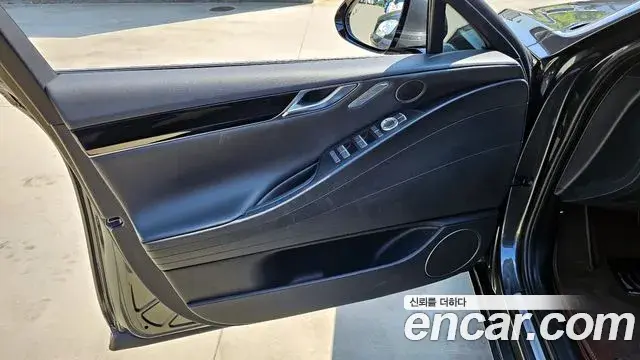 Genesis G80 2020 — ფოტო 30/35