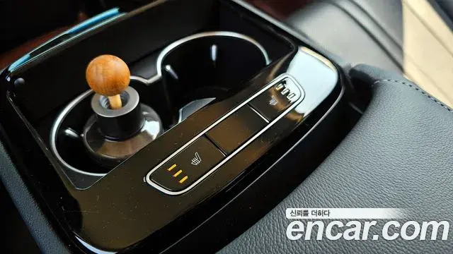 Genesis G80 2020 — ფოტო 8/35