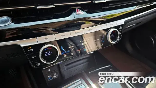 Genesis G80 2020 — ფოტო 11/35