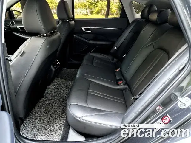 Hyundai Sonata 2020 — Фото 11/20