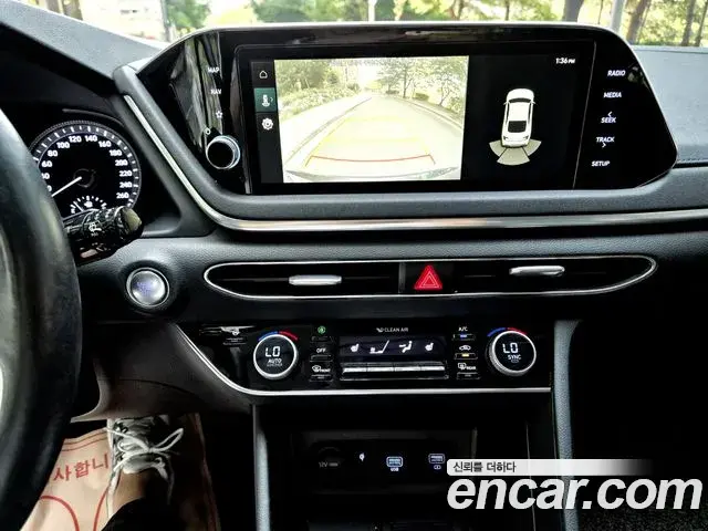 Hyundai Sonata 2020 — Фото 17/20