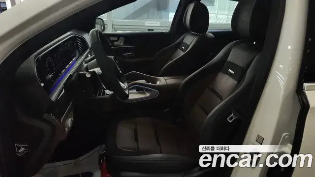 Mercedes-Benz GLE-Class 2025 — Photo 5/20