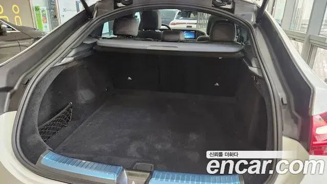 Mercedes-Benz GLE-Class 2025 — Photo 20/20