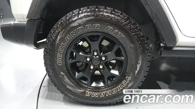 Jeep Wrangler 2020 — Фото 5/20