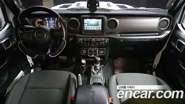 Jeep Wrangler 2020 — Фото 7/20