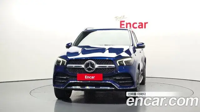 Mercedes-Benz GLE-Class 2019 — Фото 3/20