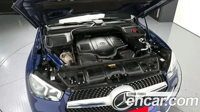 Mercedes-Benz GLE-Class 2019 — Фото 6/20