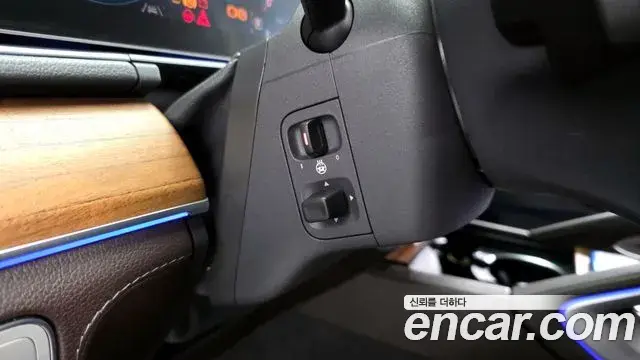 Mercedes-Benz GLE-Class 2019 — Şəkil 29/31