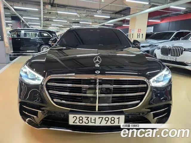 Mercedes-Benz S-Class 2025 — ფოტო 11/20