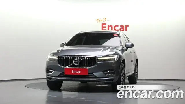 Volvo XC60 2021 — Photo 5/20