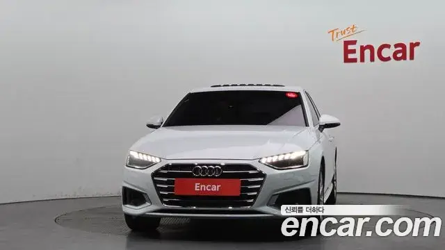 Audi A4 2022 — ფოტო 10/31