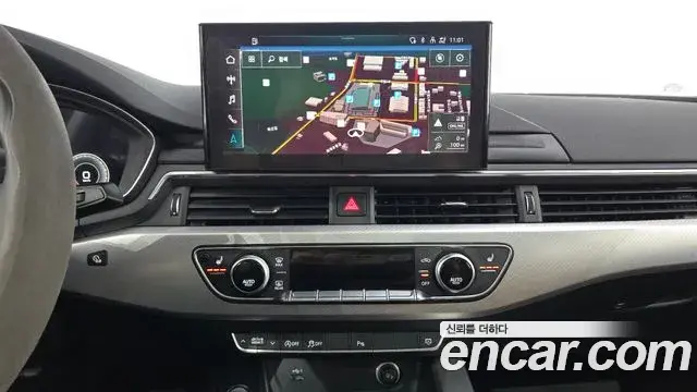 Audi A4 2022 — ფოტო 8/31