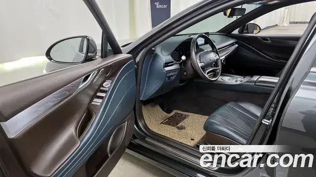 Genesis G80 2021 — ფოტო 16/20