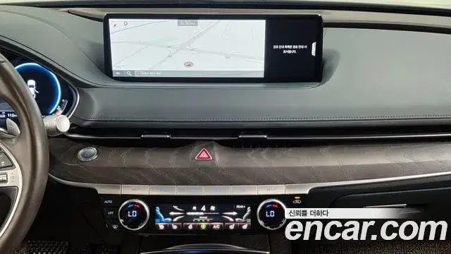 Genesis G80 2021 — ფოტო 17/20