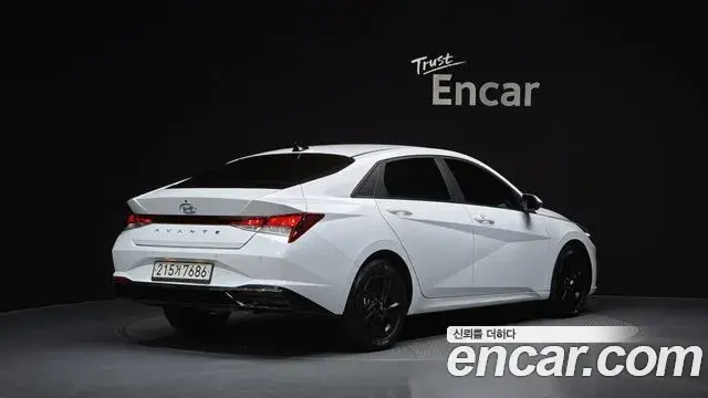 Hyundai The New Avante Hybrid 2022 — Şəkil 12/33