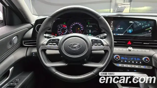 Hyundai The New Avante Hybrid 2022 — Şəkil 9/33