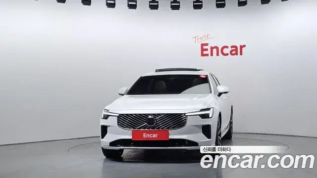 Volvo S90 2025 — ფოტო 17/20