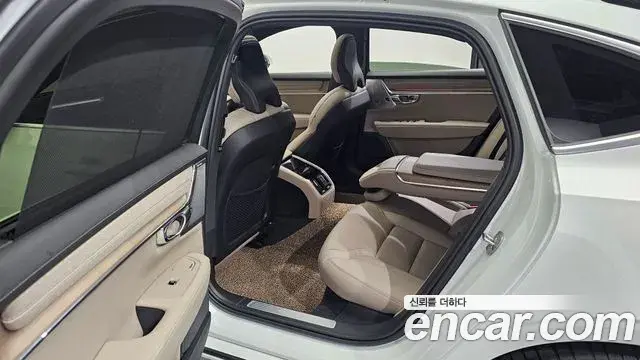 Volvo S90 2025 — ფოტო 12/20