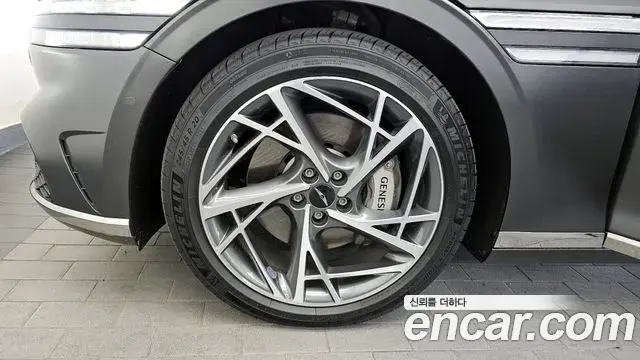 Genesis G90 2023 — ფოტო 6/41