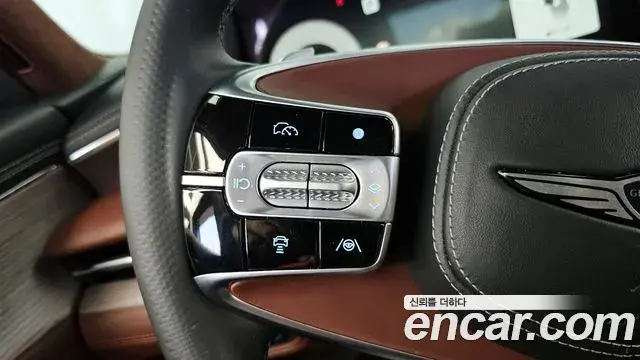 Genesis G90 2023 — ფოტო 22/41