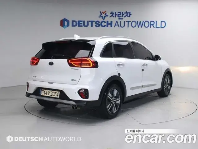 Kia Niro 2019 — Şəkil 20/20