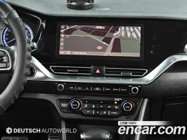 Kia Niro 2019 — Şəkil 13/20