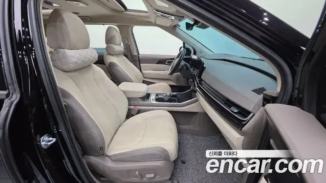 Kia Carnival 2024 — Şəkil 15/20