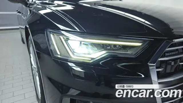 Audi A6 2021 — Şəkil 34/34