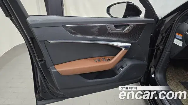 Audi A6 2021 — Şəkil 15/34