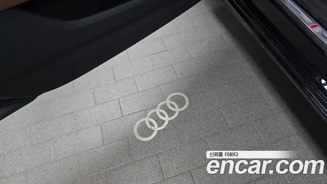 Audi A6 2021 — Şəkil 16/34