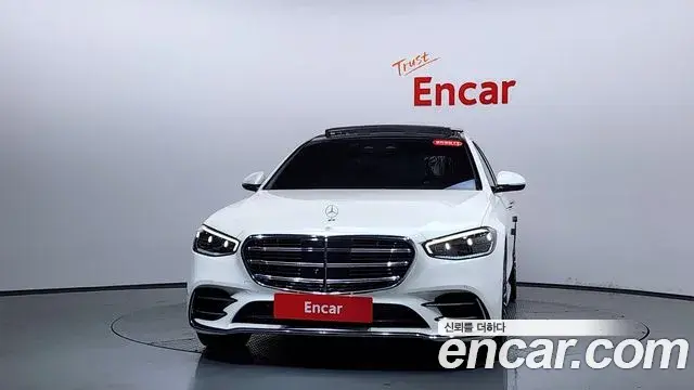 Mercedes-Benz S-Class 2021 — Photo 26/34