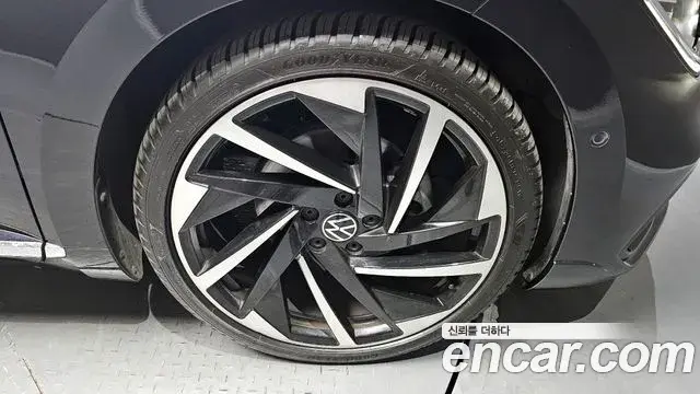 Volkswagen Arteon 2022 — Şəkil 20/30