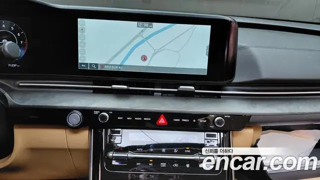 Kia Carnival 2022 — Photo 3/30
