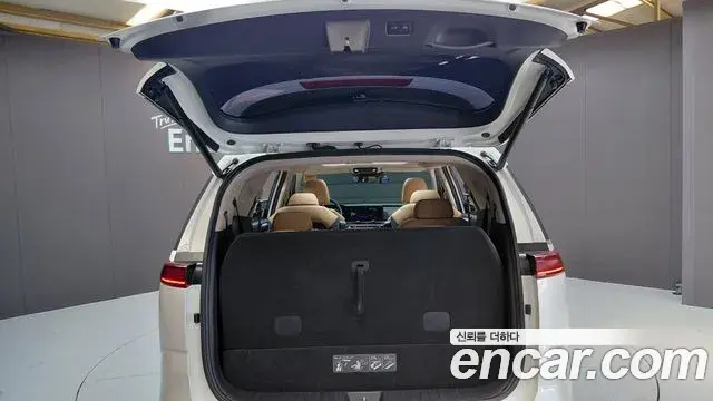 Kia Carnival 2022 — Photo 6/30