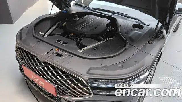 Genesis G90 2023 — Photo 11/35