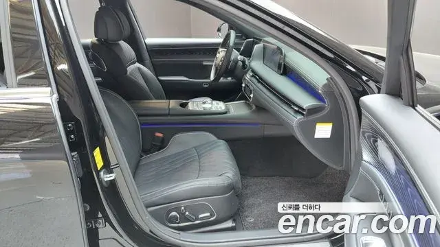 Genesis G90 2023 — Photo 32/35