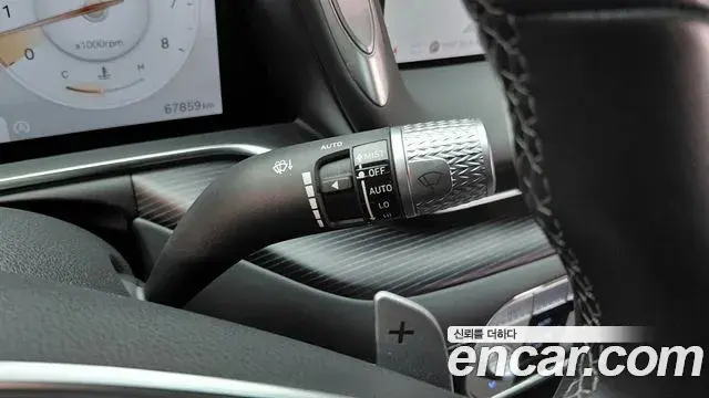 Genesis G90 2023 — Photo 1/35