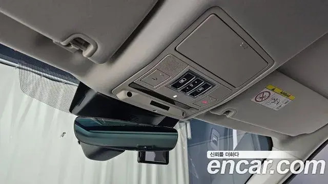 Land Rover Discovery 5 2020 — Şəkil 17/20