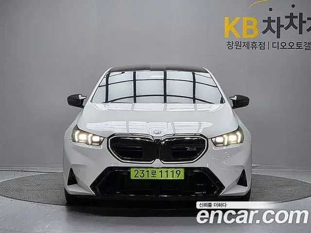 BMW M5 2025 — Photo 18/20