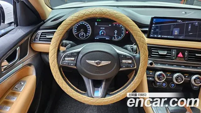 Genesis G70 2021 — ფოტო 10/31