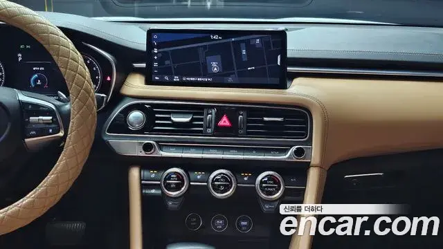 Genesis G70 2021 — ფოტო 31/31