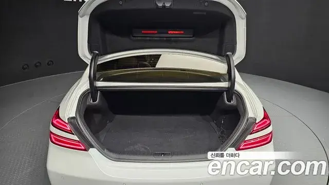 Genesis G70 2021 — ფოტო 29/31