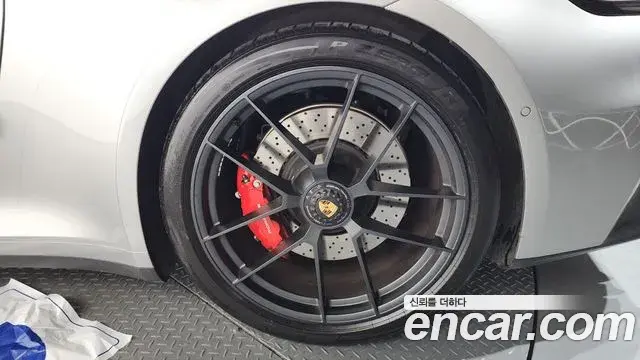 Porsche 911 2025 — ფოტო 22/34