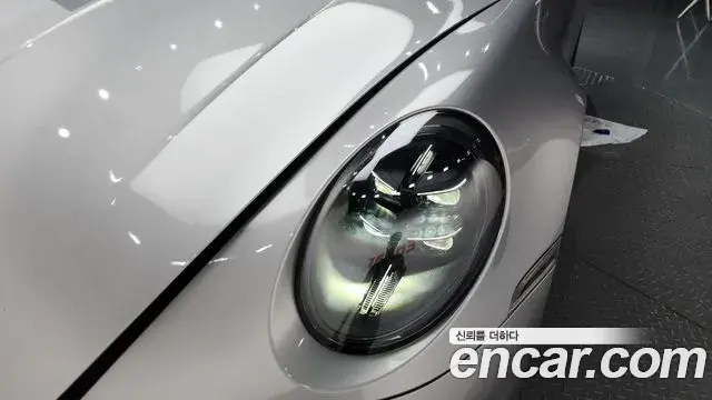 Porsche 911 2025 — ფოტო 28/34