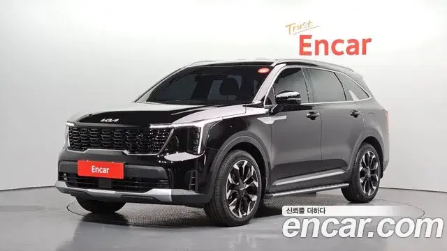 Kia Sorento 2023 — ფოტო 13/30