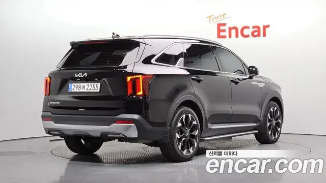 Kia Sorento 2023 — ფოტო 20/30