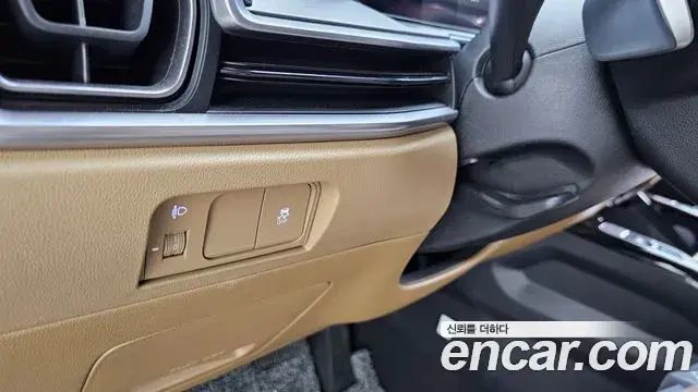 Kia Sorento 2023 — ფოტო 17/30