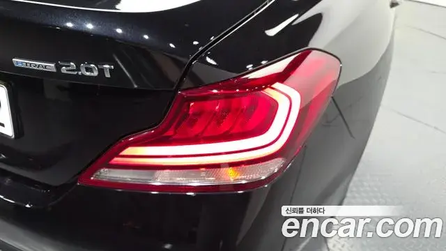 Genesis G70 2020 — Photo 28/34