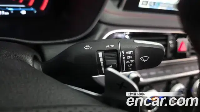 Genesis G70 2020 — Photo 10/34