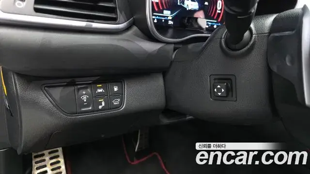 Genesis G70 2020 — Photo 31/34